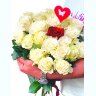 Мишка с букетом из 21 розы «Самая моя»